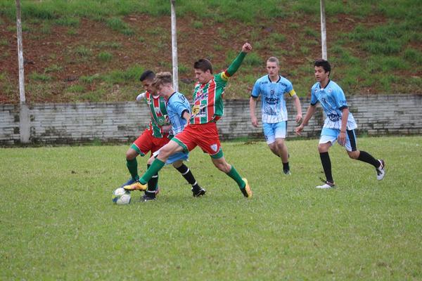 Semifinais do Campeonato Sub-18 da Lifasc começam no domingo em Santa Cruz