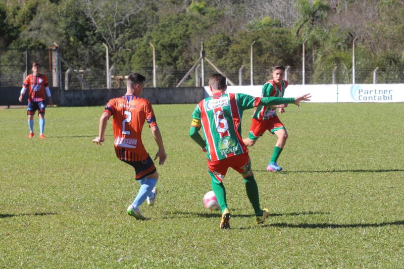 Campeão da Copa CFC Celso será definido no domingo