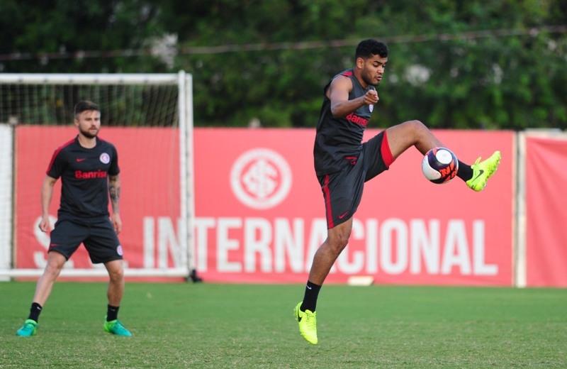 Contra o Caxias, Inter inicia luta por vaga na final do Gauchão