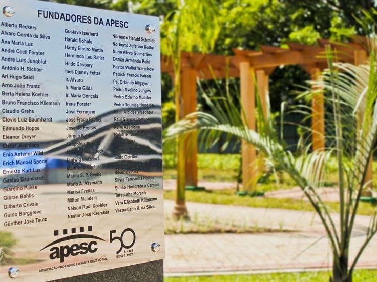 Apesc comemora 56 anos