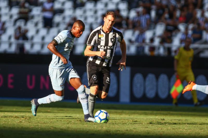 Grêmio perde de 2 a 1 para o Botafogo