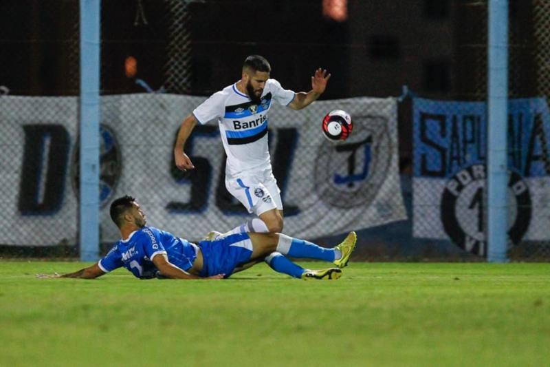 Grêmio perde e está fora do Gauchão