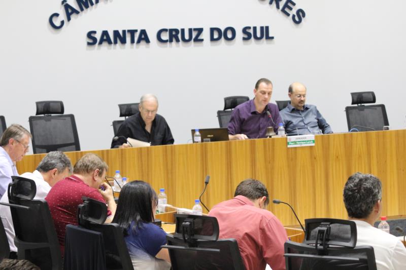 Nove matérias ingressam na pauta da próxima sessão da Câmara de Vereadores de Santa Cruz