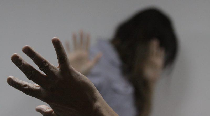 Publicada lei que garante mais proteção à mulher vítima de violência