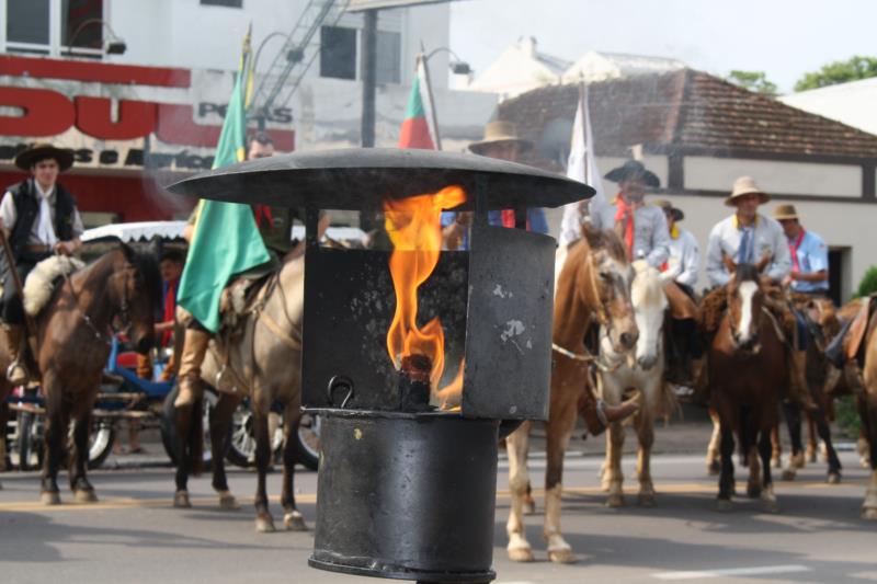 Feriado será de desfiles farroupilhas