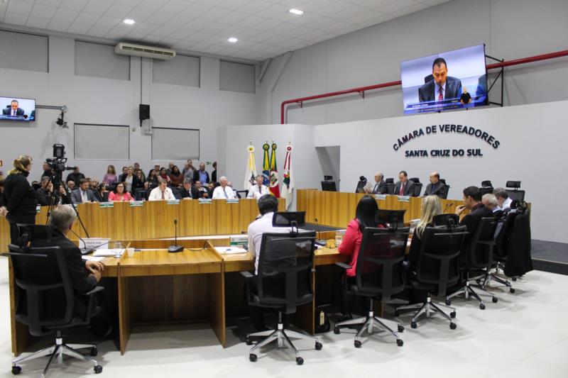 Câmara aprova reajuste aos funcionários municipais