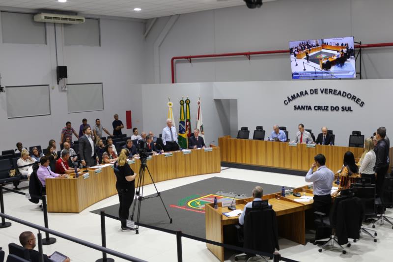 Câmara aprova projeto que aumenta multa para pichadores