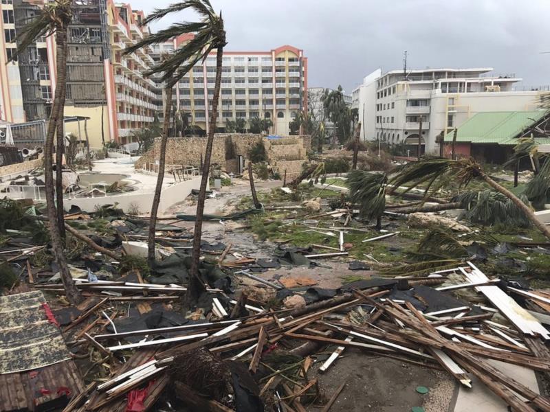 Moradora de Santa Cruz vive de perto o caos do Furacão Irma