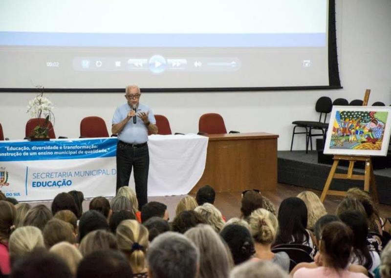 Qualidade de ensino nas escolas municipais é tema da Jornada Pedagógica 2017