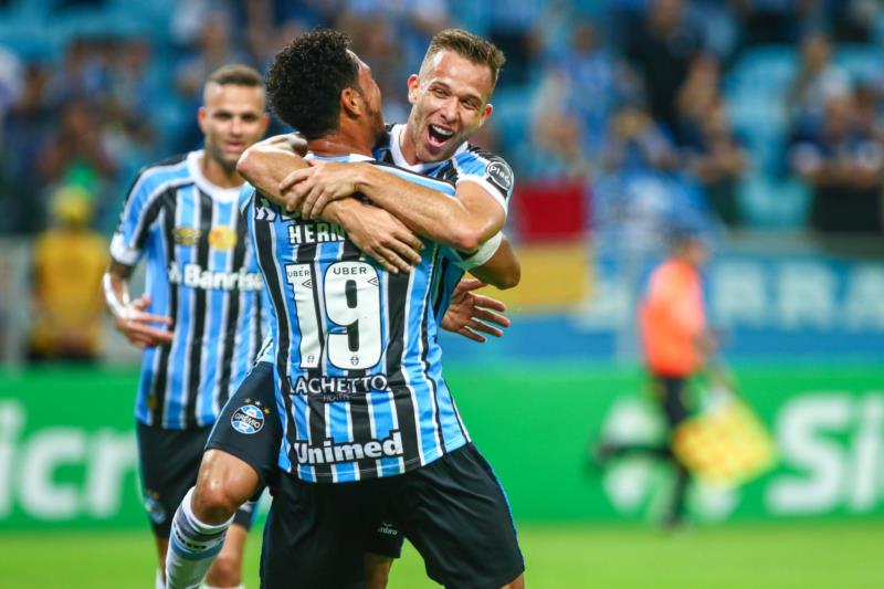 Grêmio e Avenida empatam na Arena