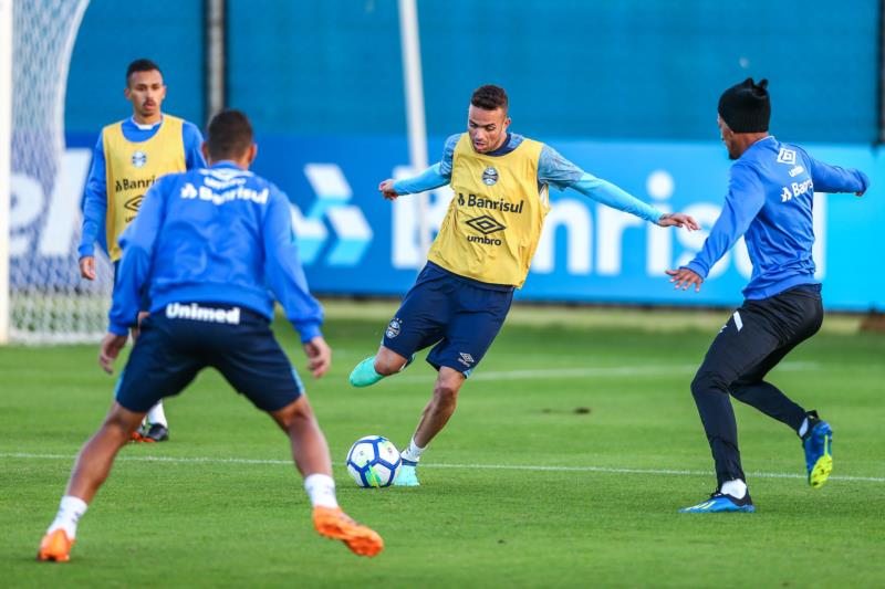 Grêmio encerra preparação visando clássico contra o Palmeiras