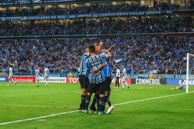 Grêmio goleia o Atlético Tucumán e segue para as semifinais da Libertadores da América