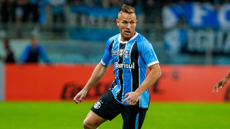 Arthur para por 45 dias e desfalca Grêmio no Mundial