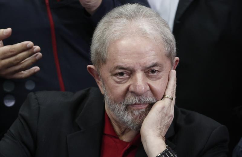 Ministros do STF devem analisar recurso contra condenação de Lula