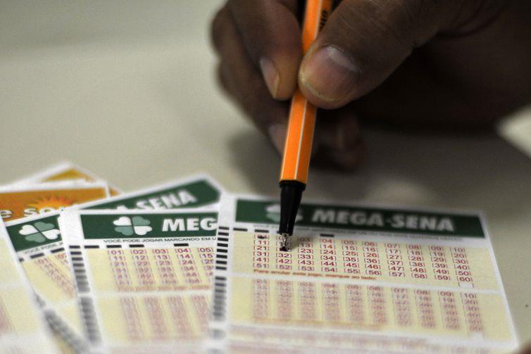 Mega-Sena sorteia neste sábado prêmio de R$ 53 milhões