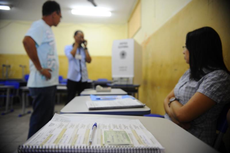 Cerca de dois milhões de mesários devem participar das eleições deste ano