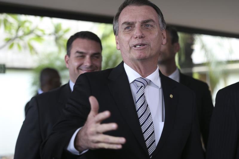 Ministério do Trabalho será incorporado a outra área, diz Bolsonaro