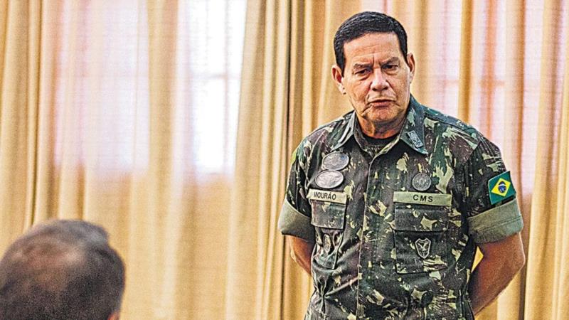 Gaúcho General Mourão será o candidato a vice de Bolsonaro