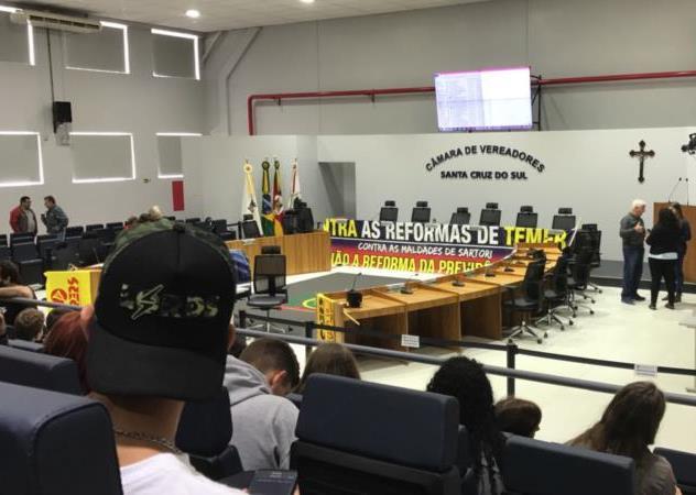 18º Núcleo do Cpers sugere retorno das aulas na segunda-feira