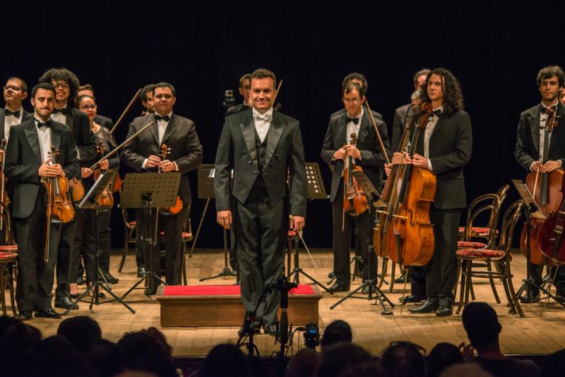 Orquestra de Câmara Unisc realiza concerto de Natal