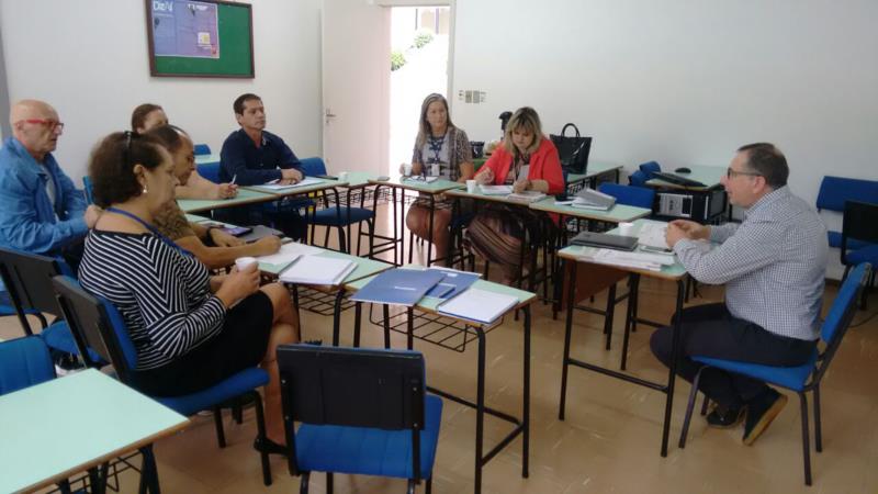 Unisc e CREs ajustam parceria para capacitação de professores da rede pública