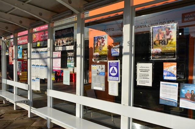 Município quer barrar publicidade em paradas de ônibus