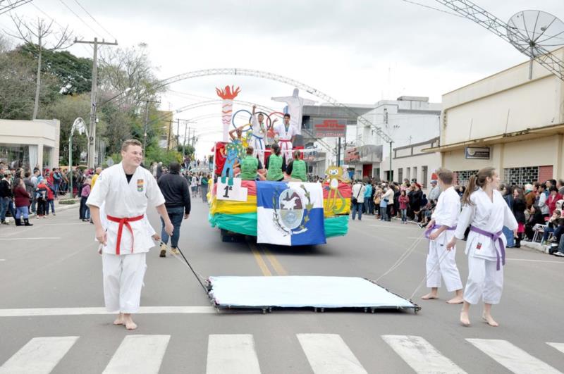 Gincana da Escola Vera Cruz, o Poli, inicia nesta terça-feira