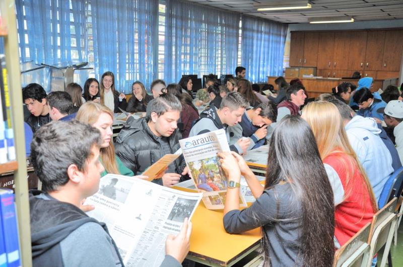 Semana é de poesia e literatura no Poli