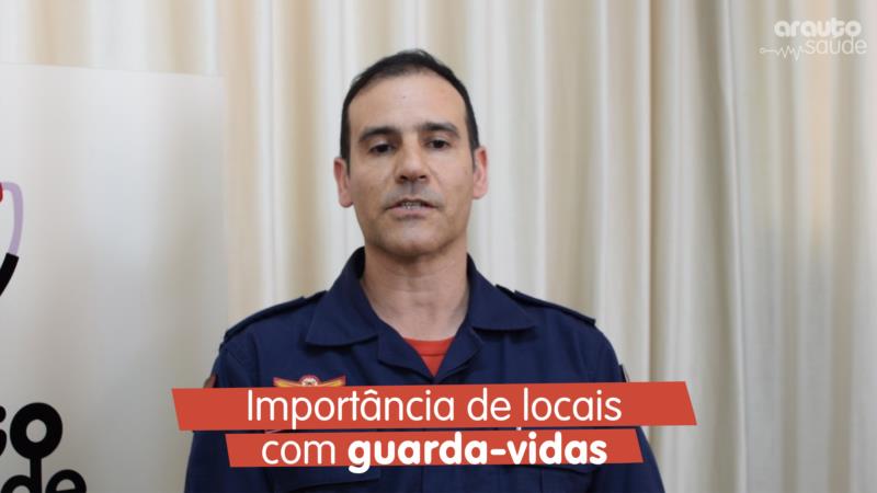 Importância de locais com guarda-vidas