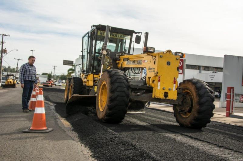 Prefeitura recupera trecho da Rua 28 de Setembro