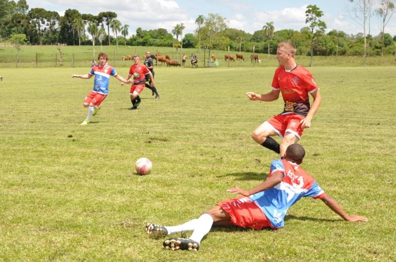 Semifinal começa no domingo