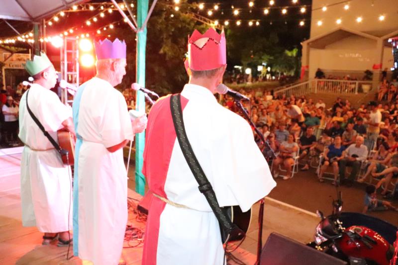 Encontro de Terno de Reis encerra programação de Natal em Mato Leitão