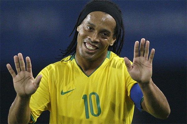 Ronaldinho Gaúcho deve concorrer ao Senado pelo PEN