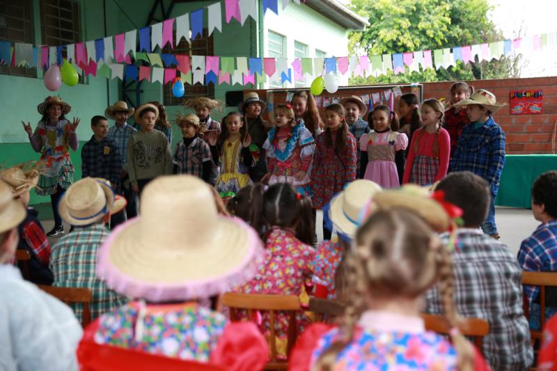 Escola São Sebastião de Vera Cruz comemora 50 anos