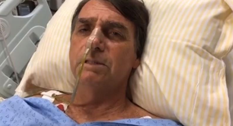 Bolsonaro tem quadro estável e faz transmissão ao vivo do hospital