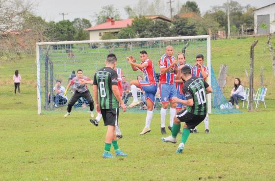 Chuva cancela jogos do Campeonato Regional de Futebol