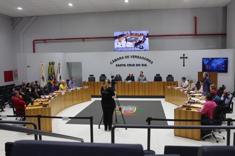 Câmara de Vereadores de Santa Cruz recebe sete novos projetos