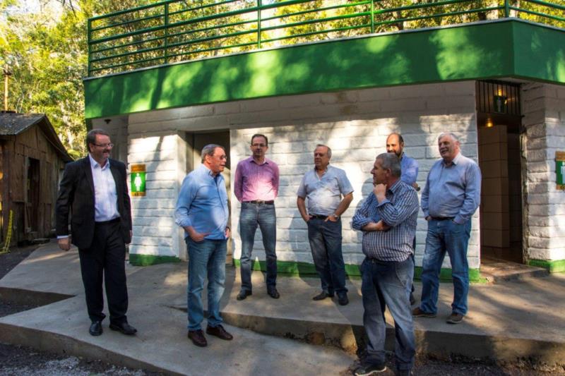 Banheiros do Parque da Gruta são revitalizados