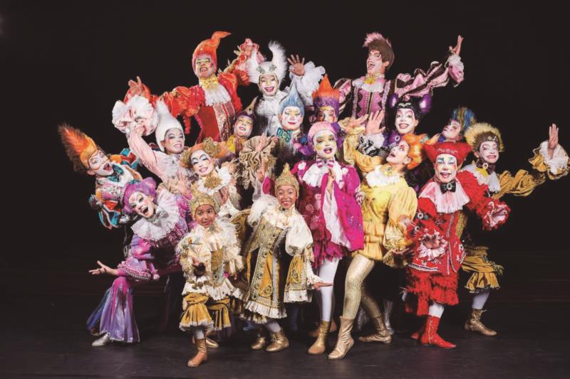 Desfile Temático de abertura da 15ª Fenachim conta a história de Venâncio Aires