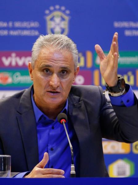 Tite diz que Brasil é um dos favoritos ao título na Rússia