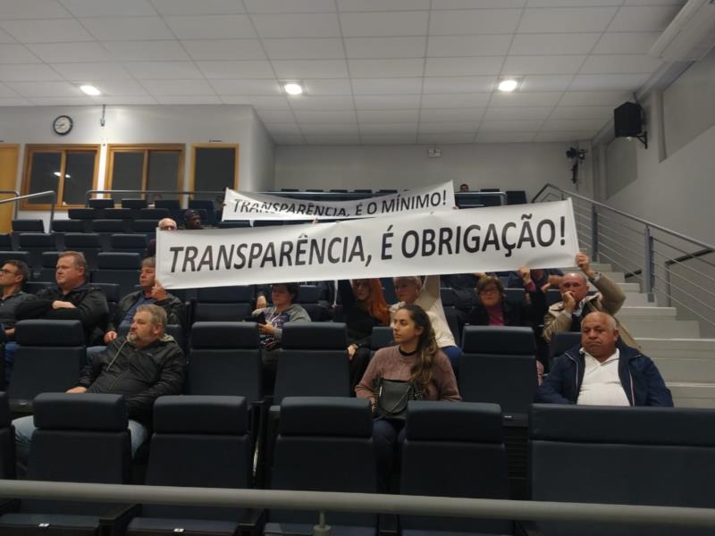 Vereadores acolhem veto ao projeto que obriga transmissão ao vivo das sessões de licitação da Câmara e Prefeitura