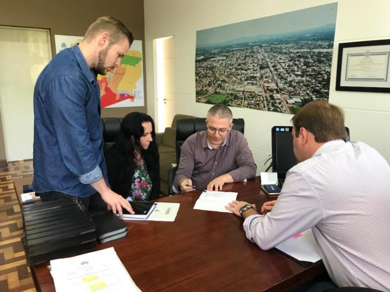 Unisc e Prefeitura finalizam projeto do Centro de Vocação Tecnológica da Proteína