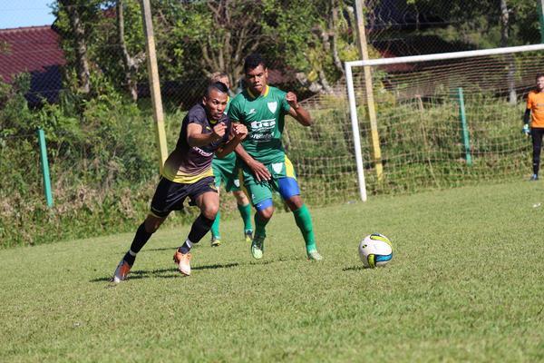 Empates marcam a abertura das semifinais da Copa MD Pneus 20 anos