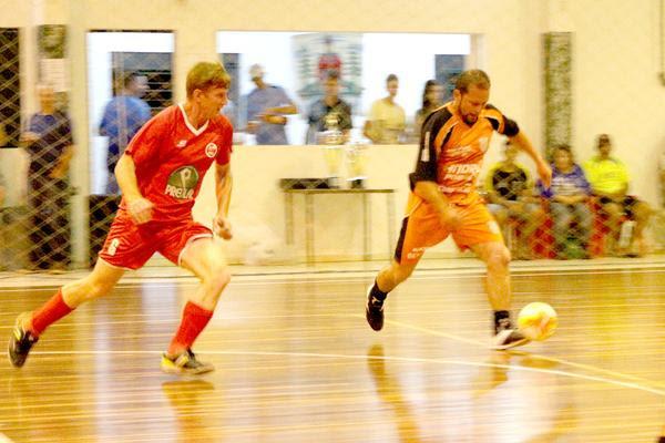 Muitos gols na abertura da Copa Braulio Consórcio de Futsal