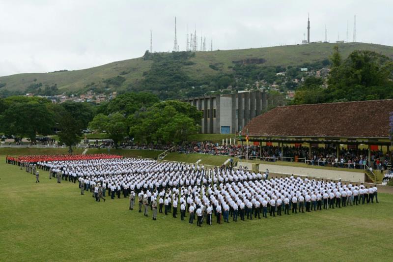 Brigada Militar apresenta oficialmente 1.300 novos alunos-soldados