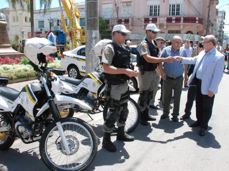 Viaturas do programa ‘Crack é possível vencer’ são entregues em Santa Maria