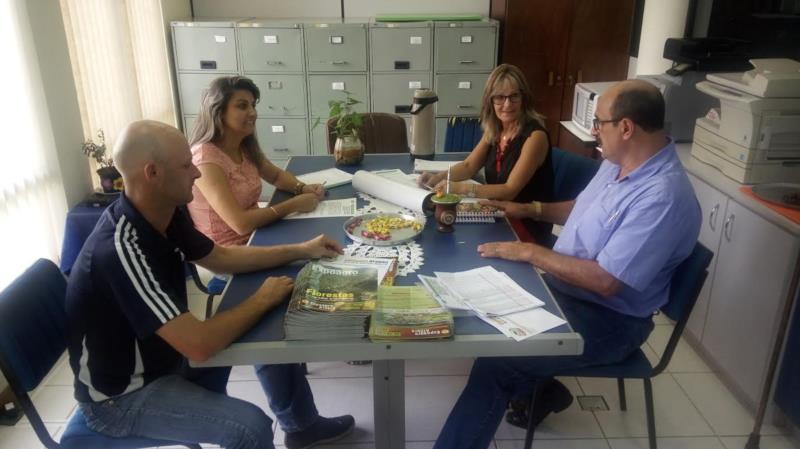 Reunião aborda renovação do Verde é Vida em Vale do Sol