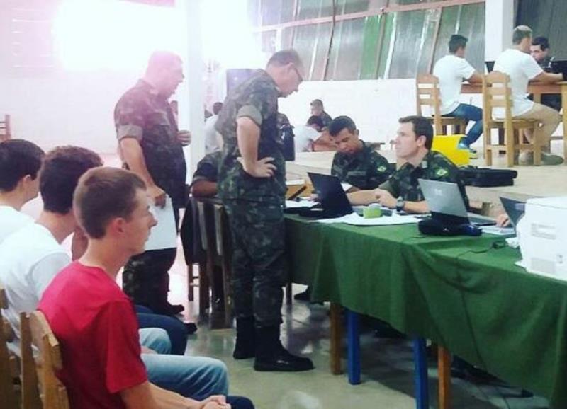 Seleção complementar do Exército movimenta Parque do Chimarrão