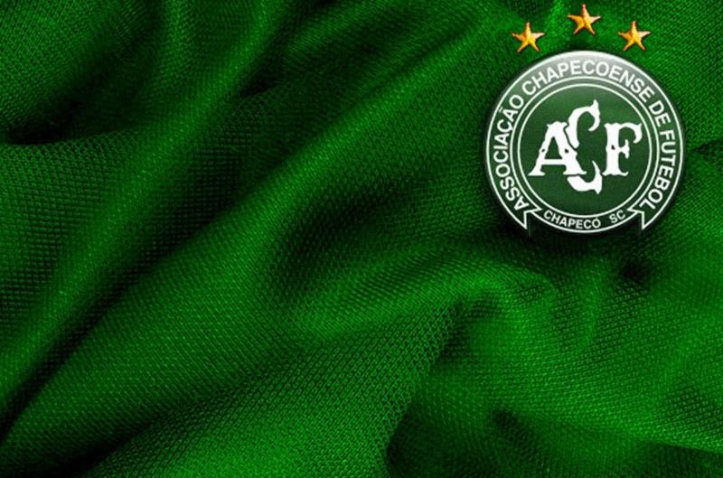 Chapecoense recebe 13 mil pedidos de novos sócios após acidente