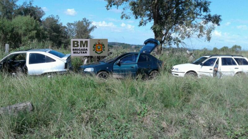 Brigada Militar localiza carros furtados de revenda